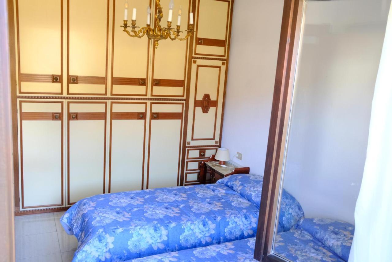 Hotel Il Canneto Porto Ceresio Ngoại thất bức ảnh