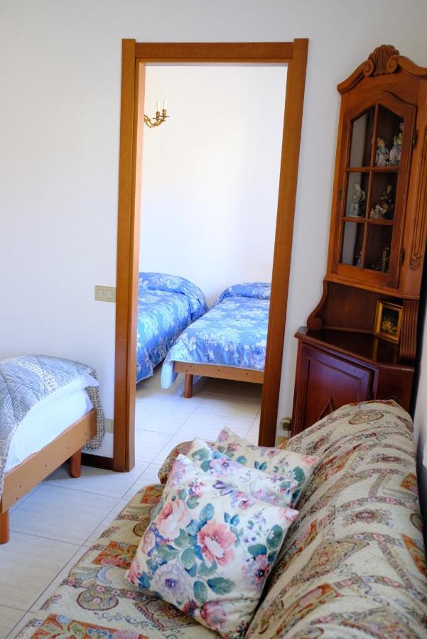 Hotel Il Canneto Porto Ceresio Ngoại thất bức ảnh