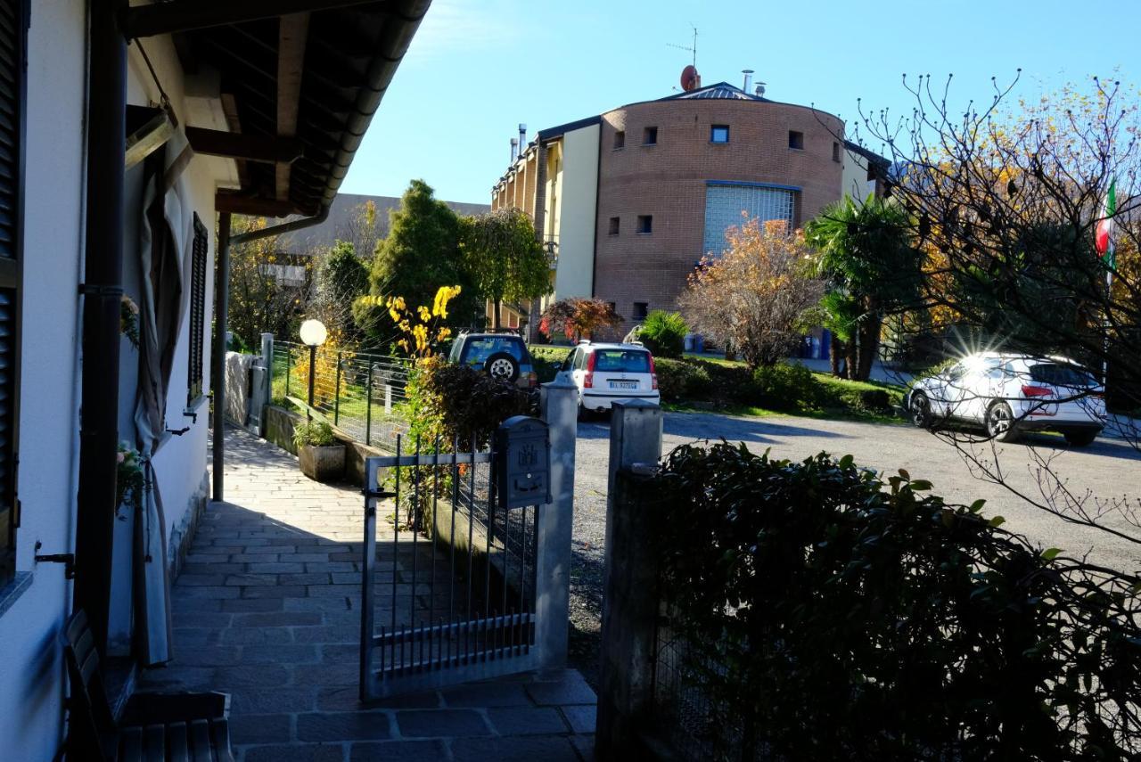 Hotel Il Canneto Porto Ceresio Ngoại thất bức ảnh